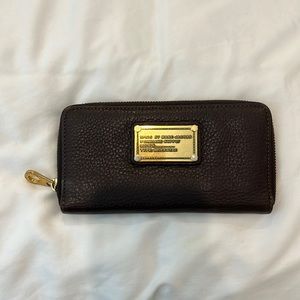 Marc by Marc Jacobs dark brown, leather, ladies wallet, very good condition